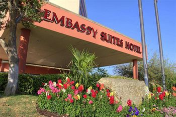 Embassy Suites Austin-Downtown/Town Lake - Formula One Hotels in Austin
